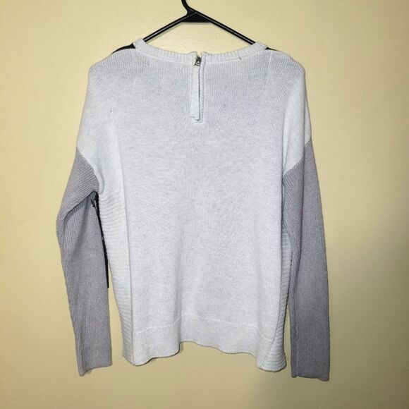 New Tahari Green Gray Colorblock Sweater Medium - Picture 2 of 10